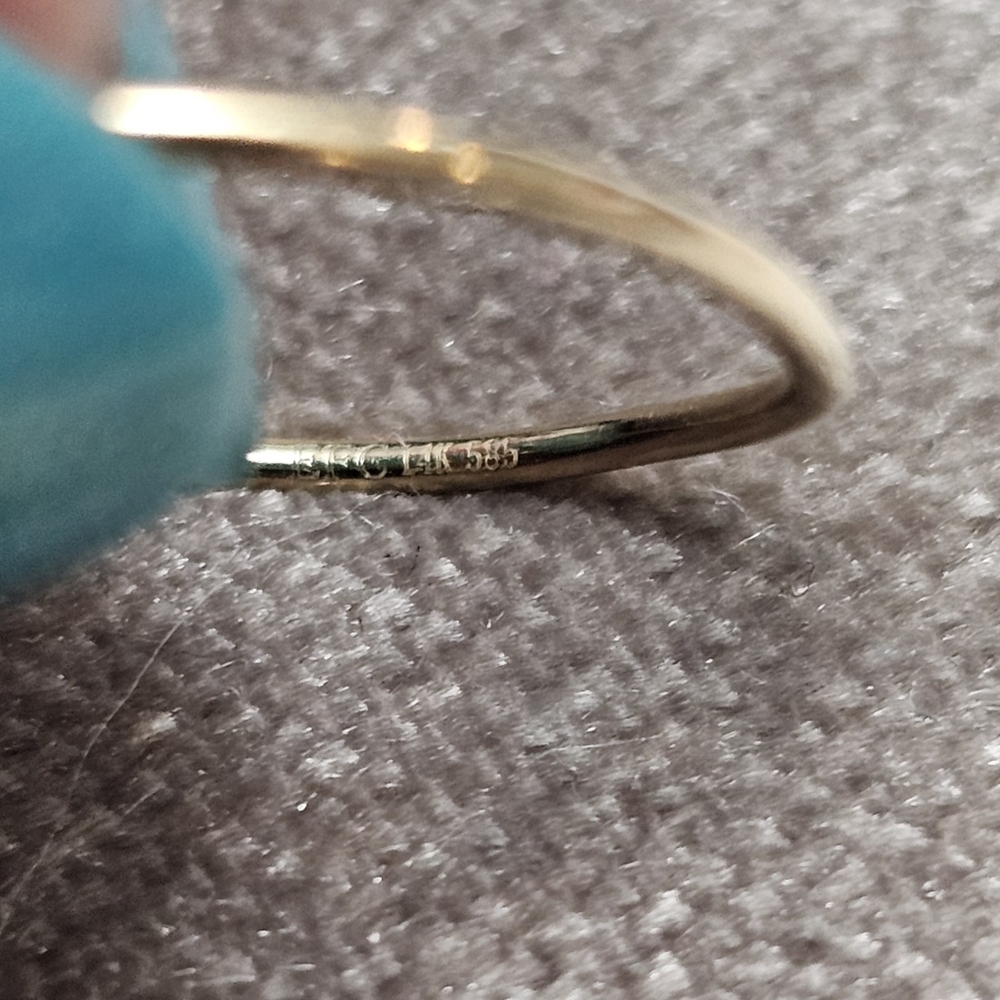 Solid Gold Diamond Ring Ef Collection - image 4